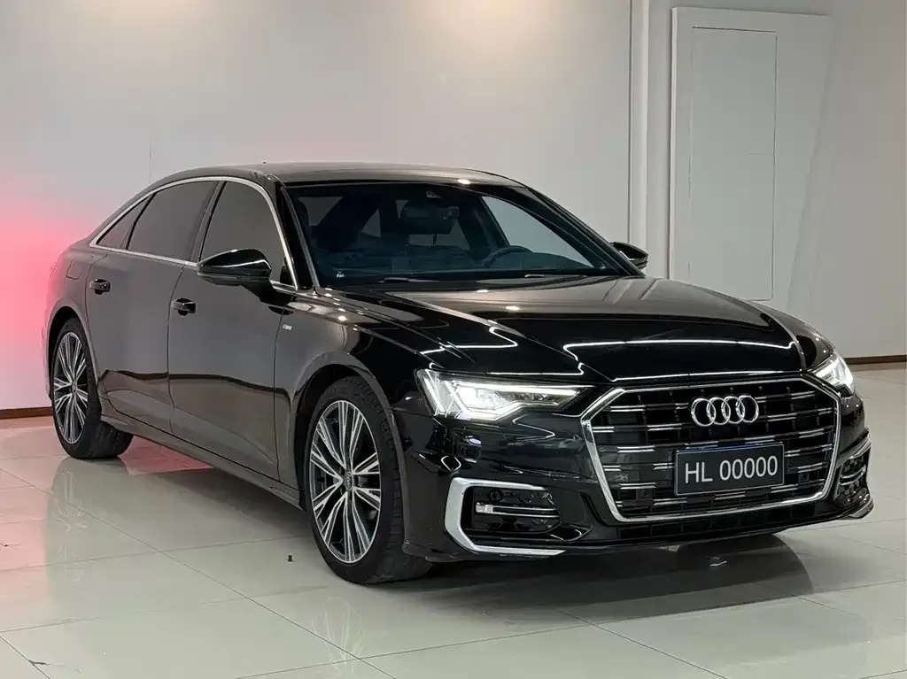 Audi A6L — фото 8