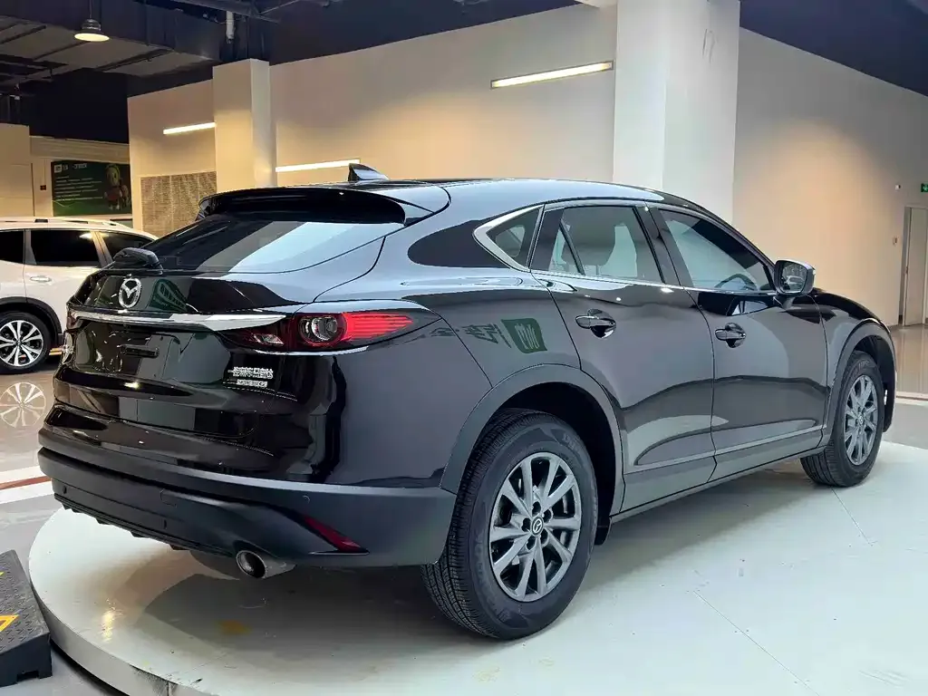 Mazda CX-4 — фото 9