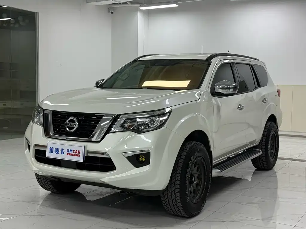 Nissan Terra — фото 1