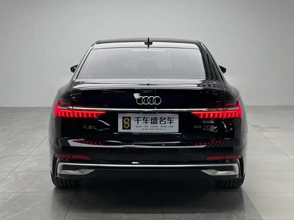Audi A6L — фото 5
