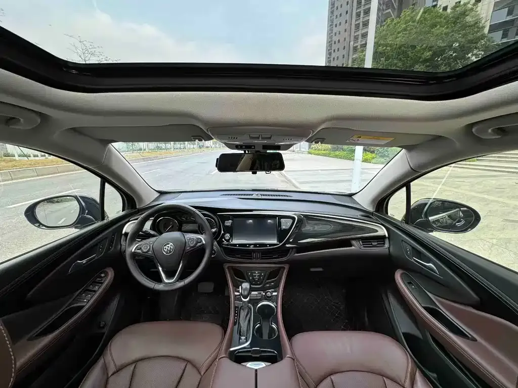 Buick Envision Plus — фото 8