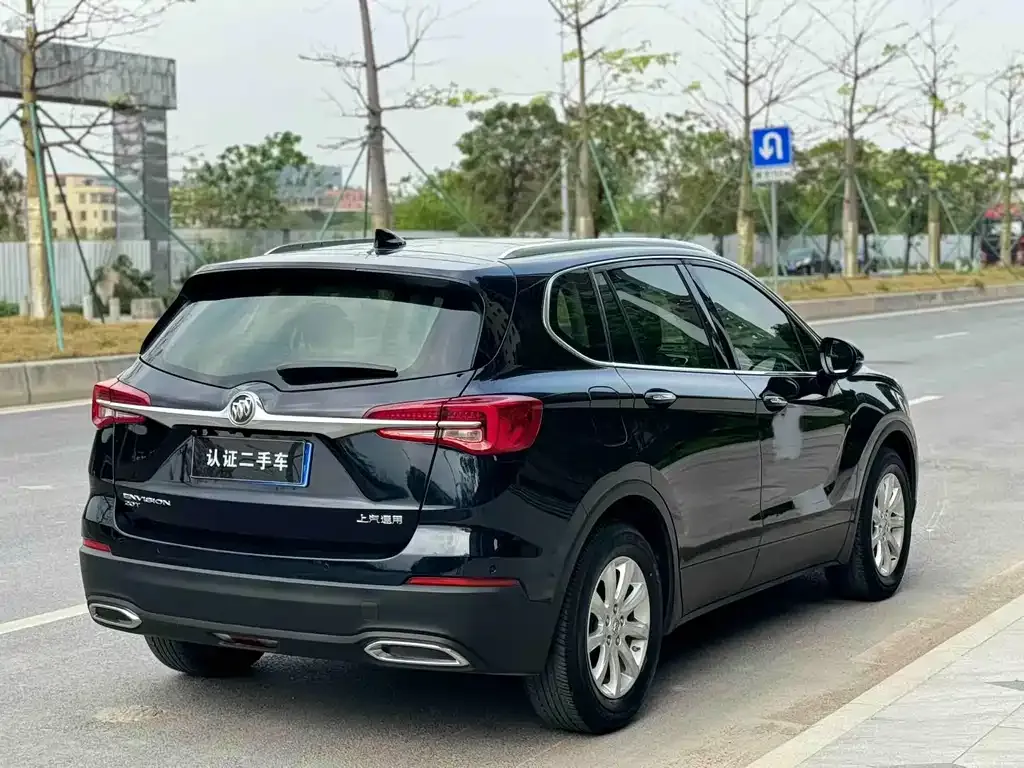 Buick Envision Plus — фото 6