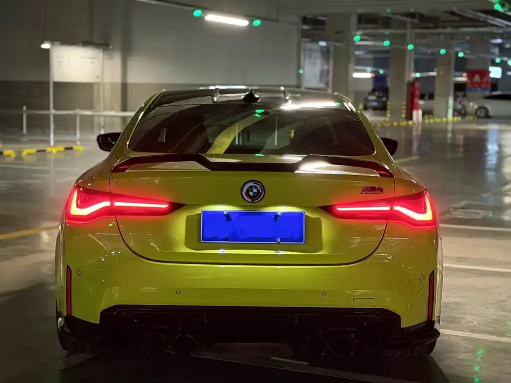 BMW M4 — фото 2