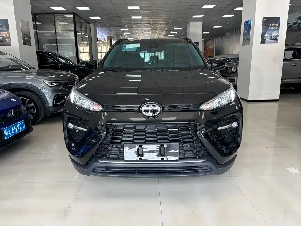 Toyota Wildlander — фото 2