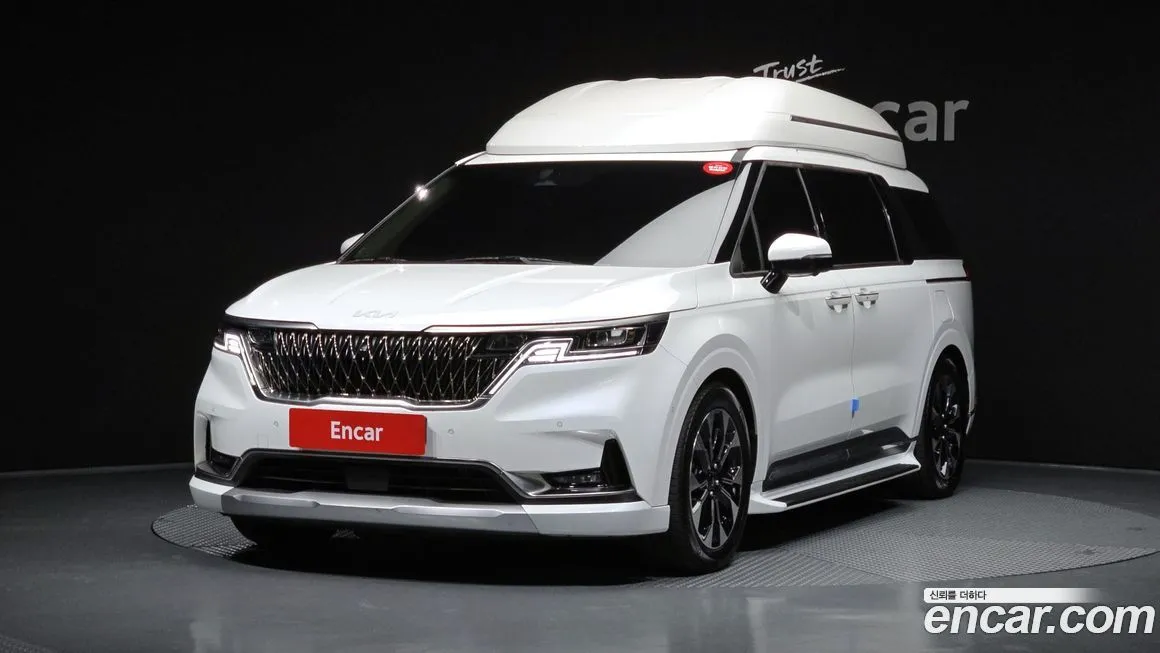 Kia Carnival — фото 1