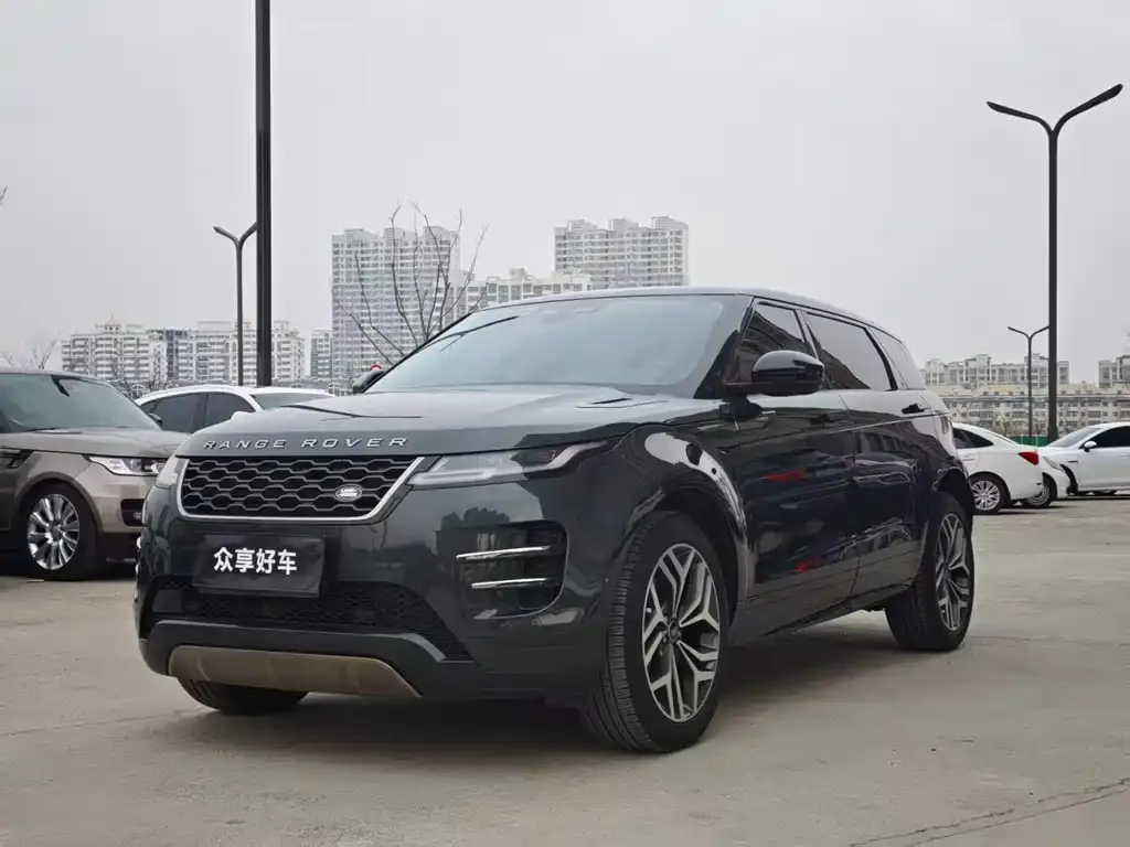 Land Rover Evoque — фото 1