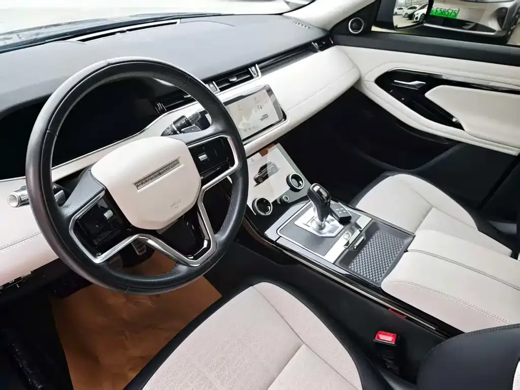 Land Rover Evoque — фото 10