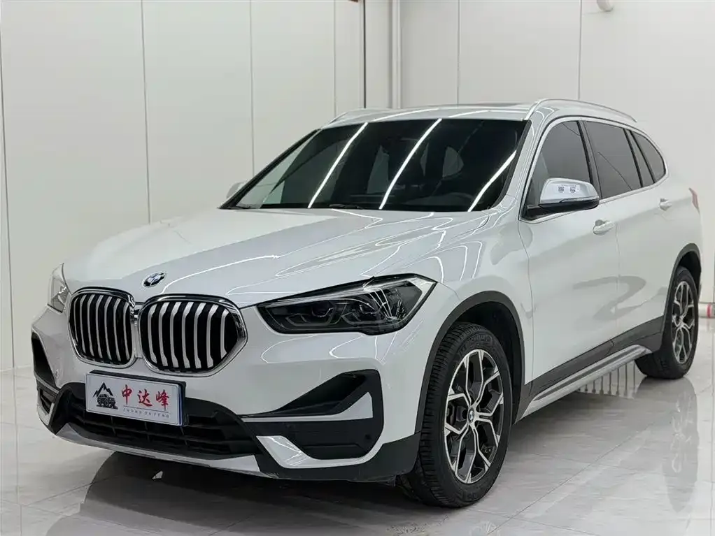 BMW X1 — фото 5