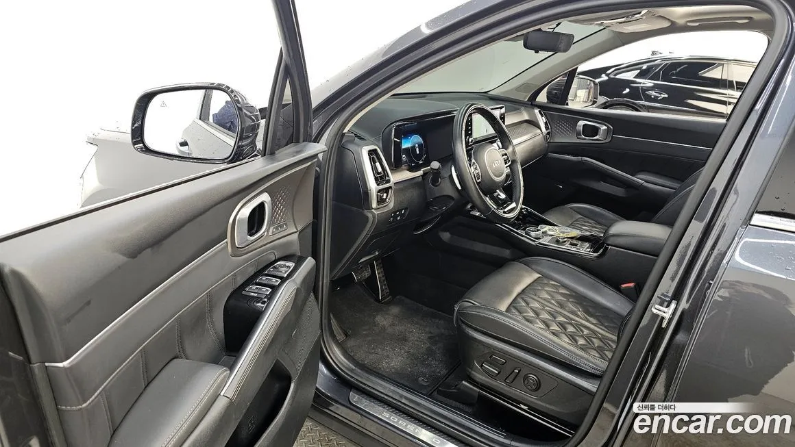 Kia Sorento — фото 9