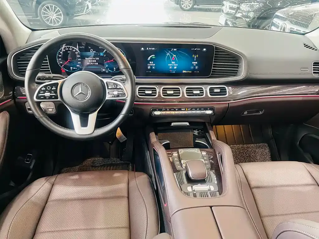 Mercedes-Benz GLE — фото 8