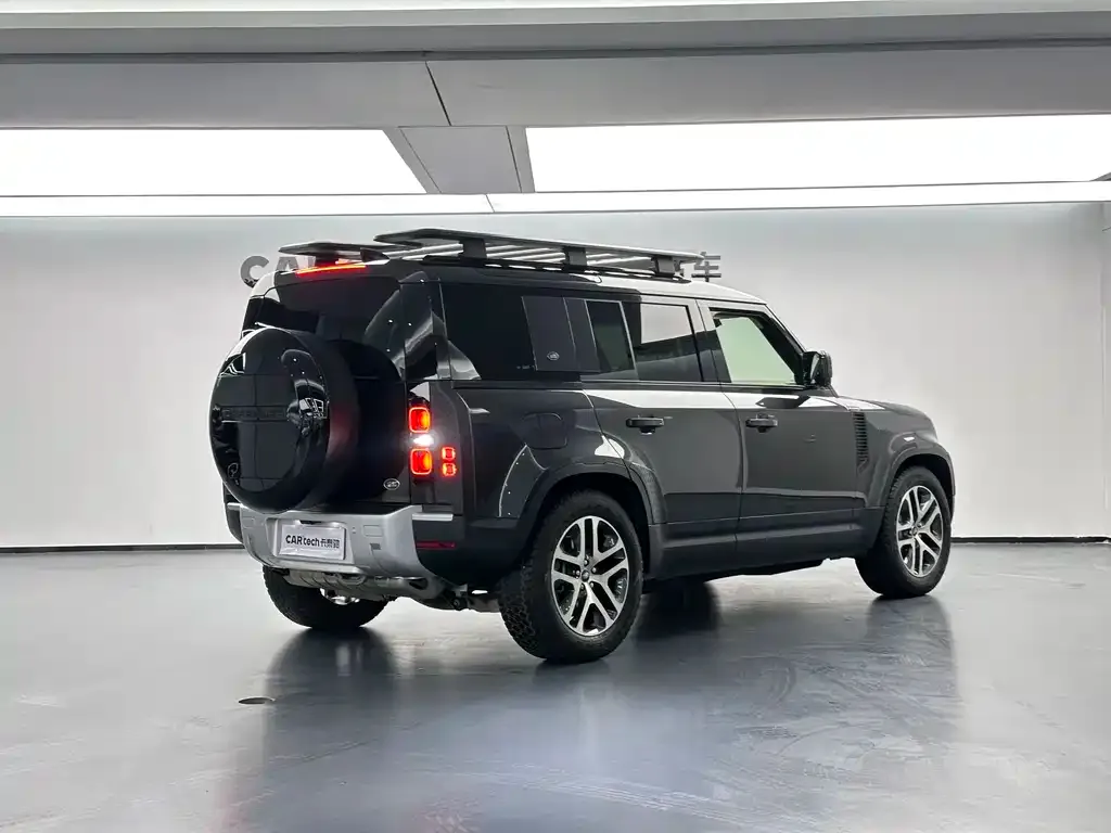 Land Rover Defender — фото 4