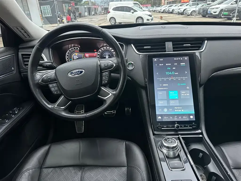 Ford Taurus — фото 10