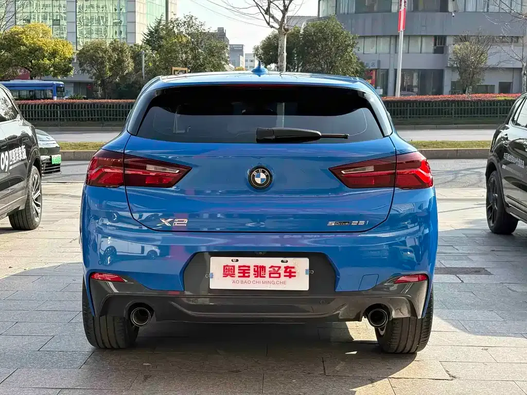 BMW X2 — фото 9