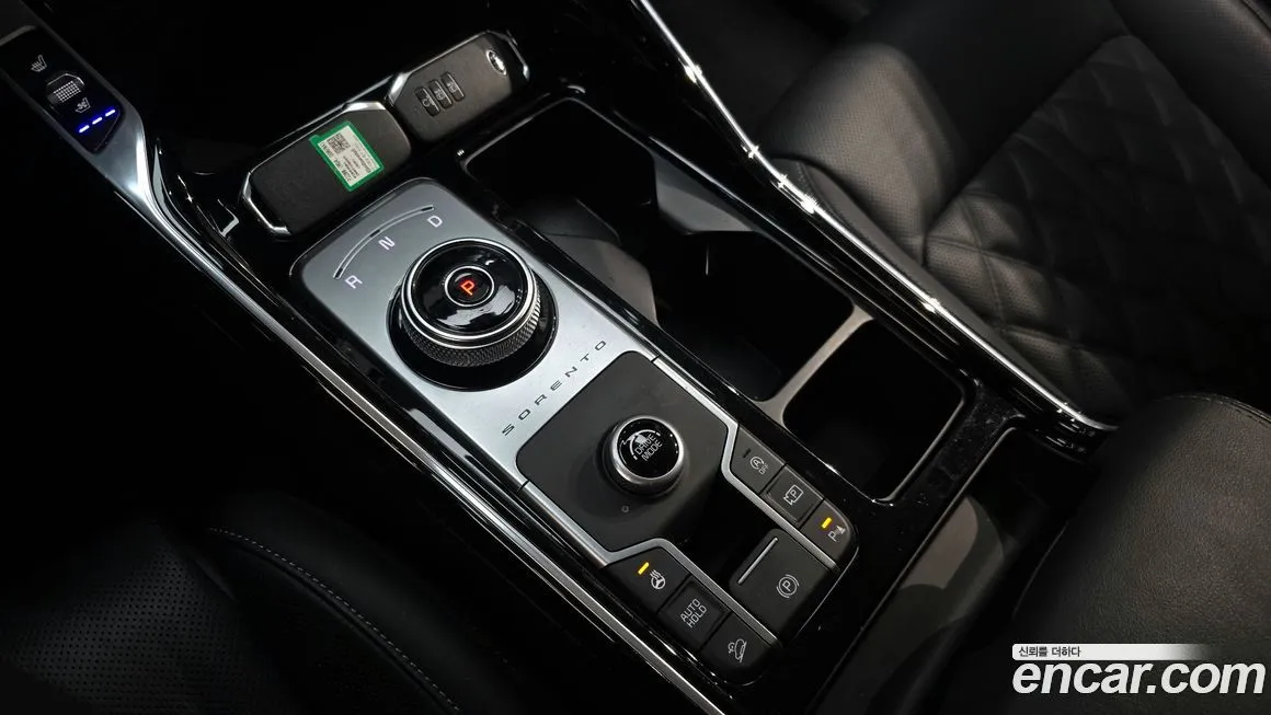 Kia Sorento — фото 6