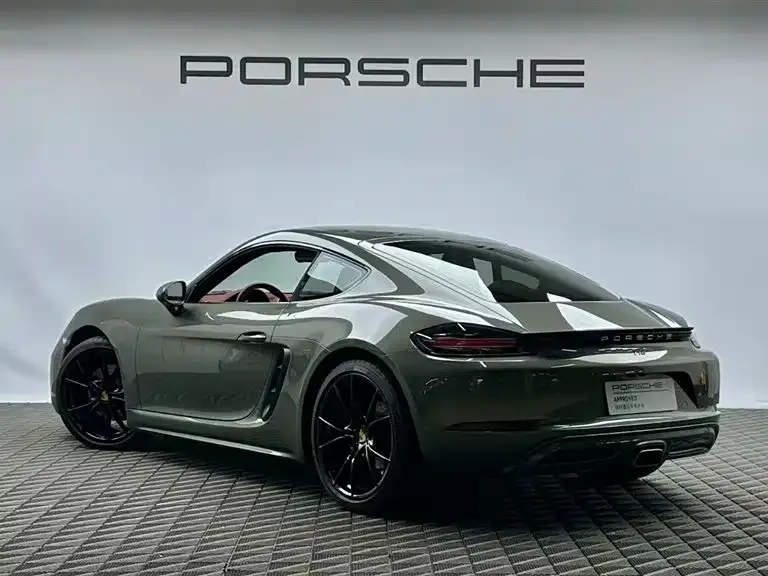 Porsche 718 — фото 7