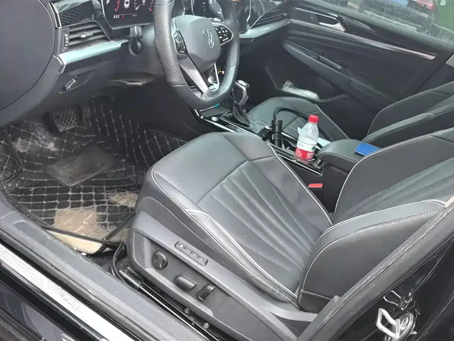 Volkswagen Passat — фото 4
