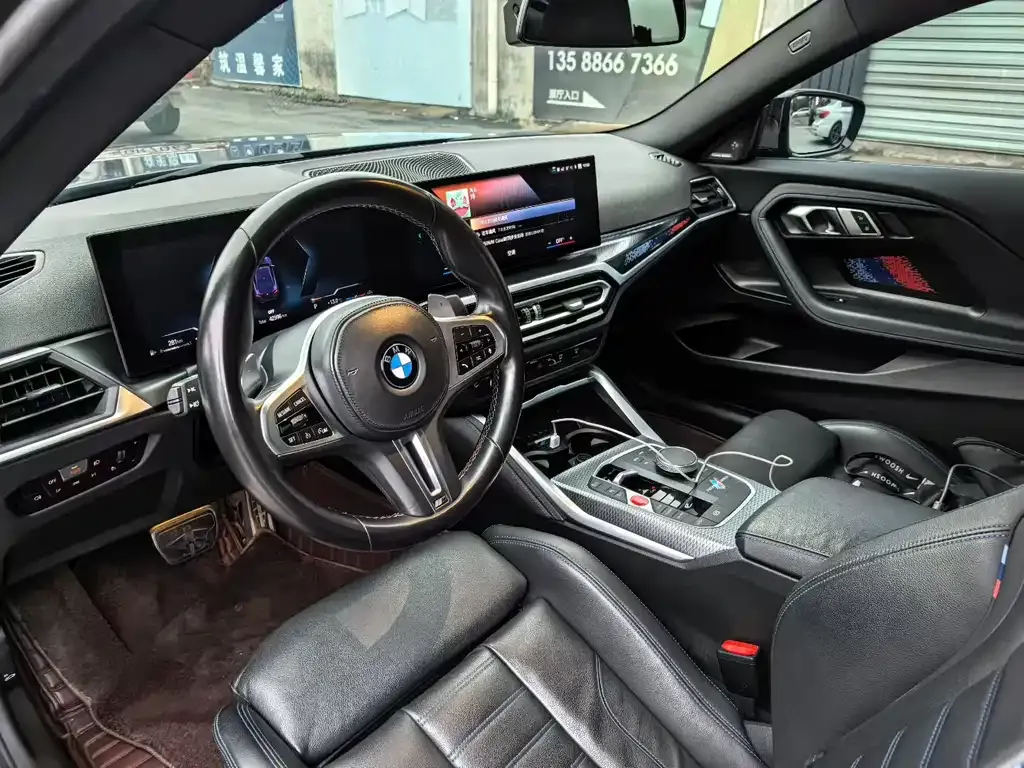BMW M240i — фото 8