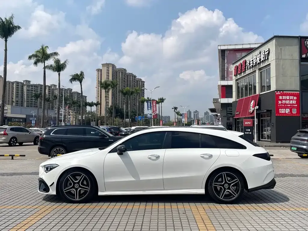 Mercedes-Benz CLA (Import) — фото 10