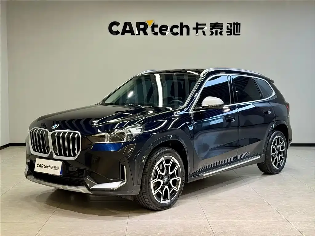 BMW X1 — фото 1