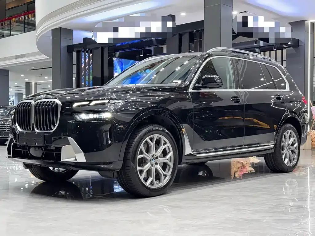 BMW X7 — фото 1