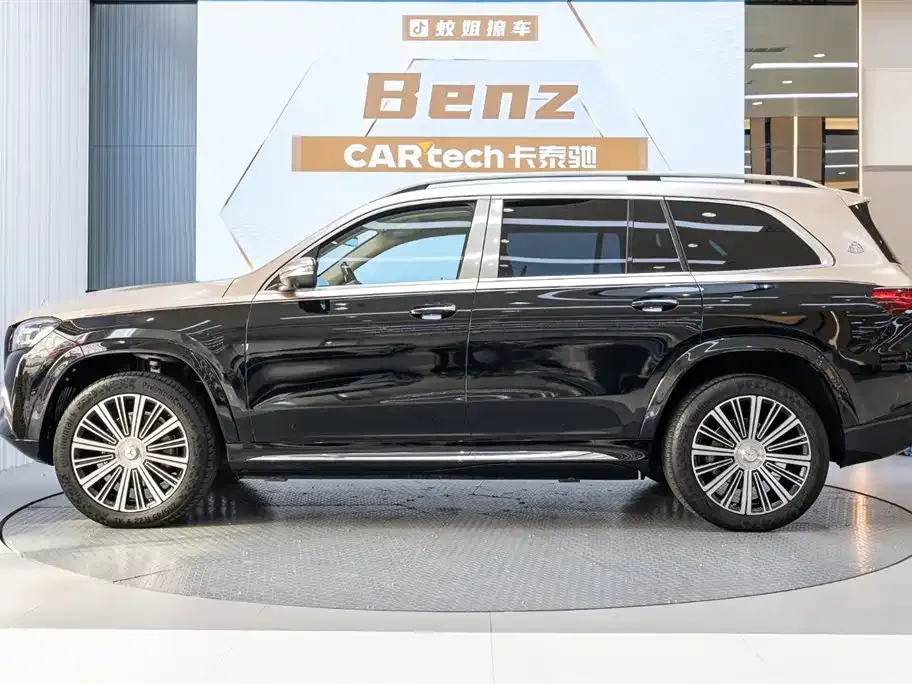 Mercedes-Benz GLS — фото 4