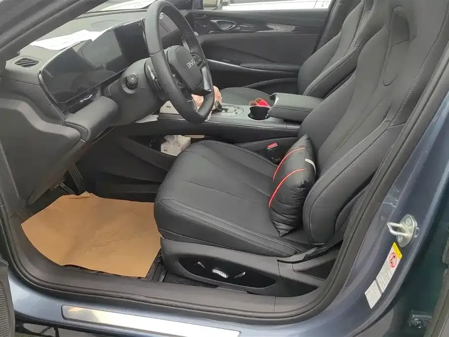BYD Seal — фото 7