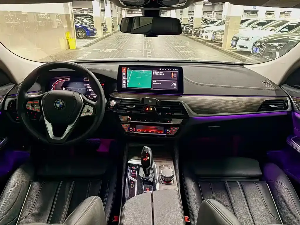 BMW 6 Series GT — фото 9