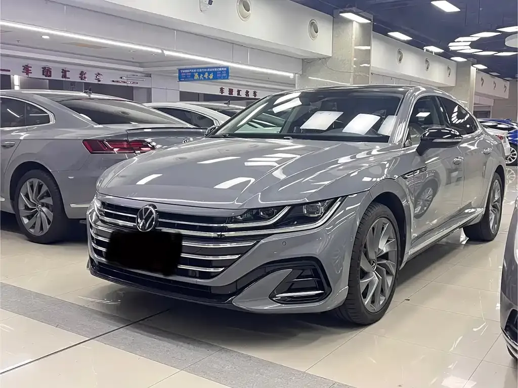 Volkswagen CC — фото 1