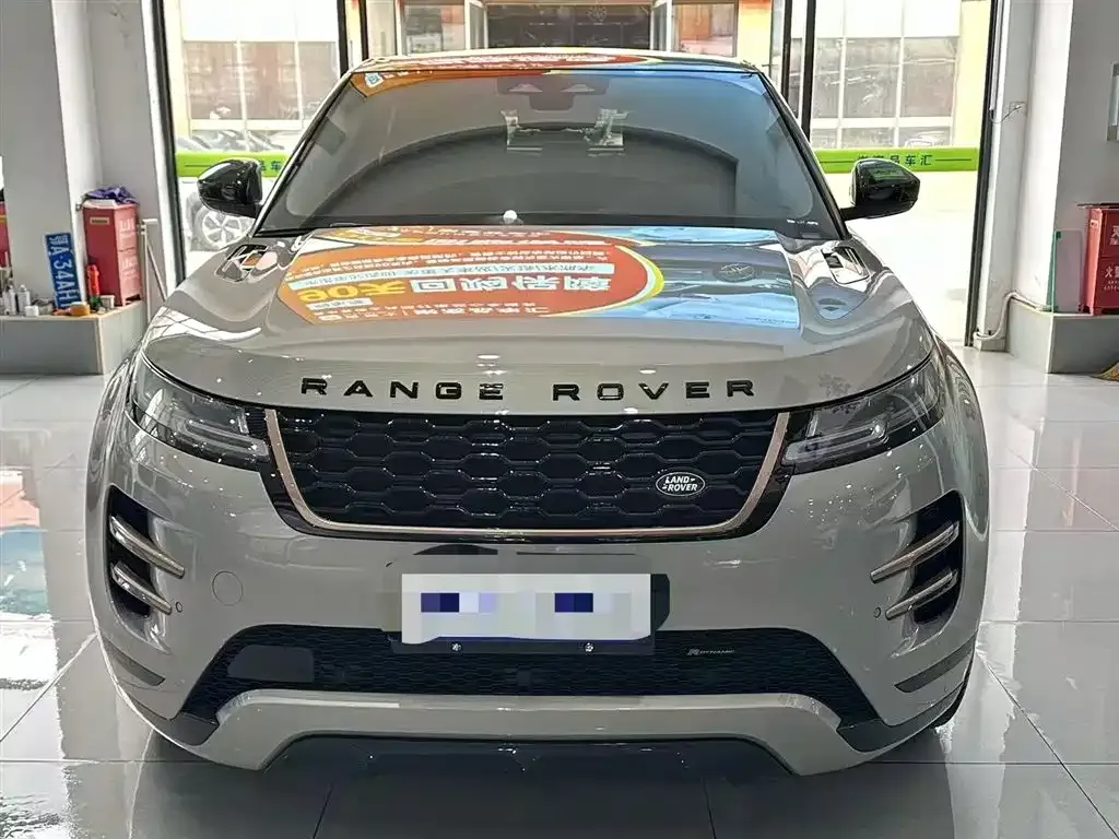 Land Rover Evoque — фото 1