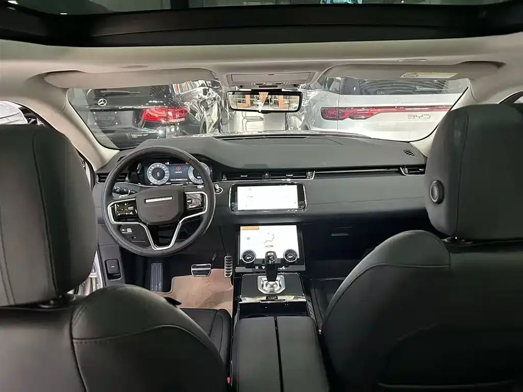 Land Rover Evoque — фото 6