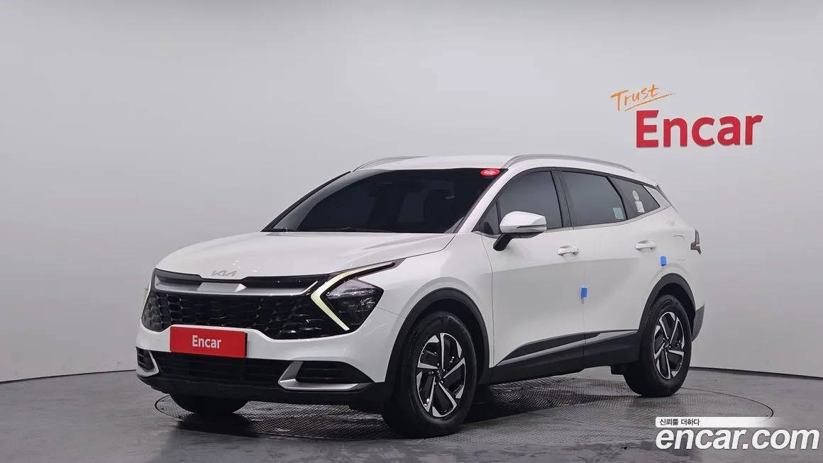 Kia Sportage — фото 1