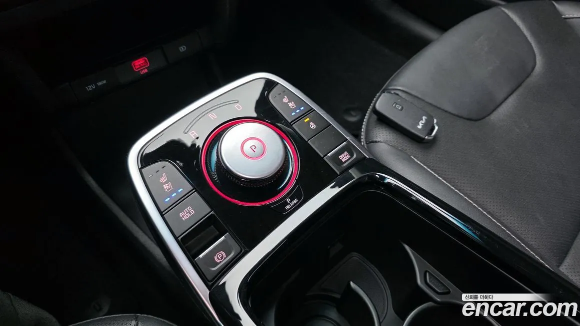 Kia Niro — фото 3