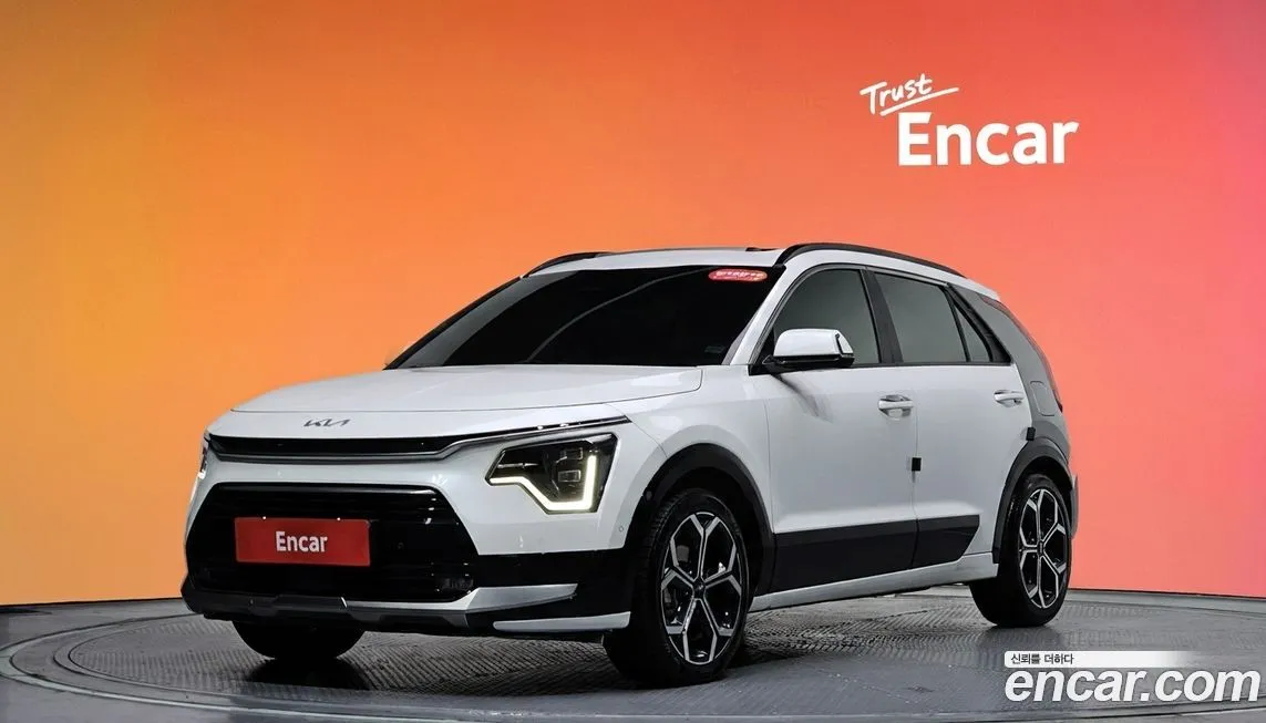 Kia Niro — фото 1