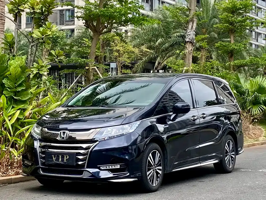 Honda Odyssey — фото 5