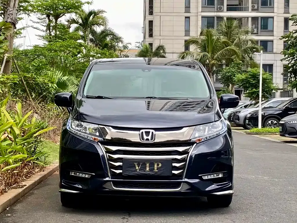 Honda Odyssey — фото 7