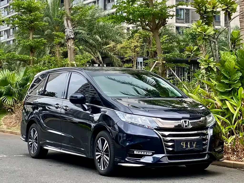 Honda Odyssey — фото 8