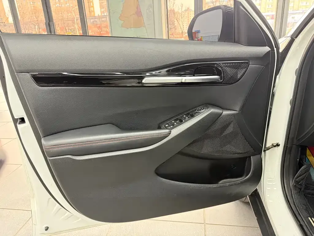 Kia KX3 — фото 10