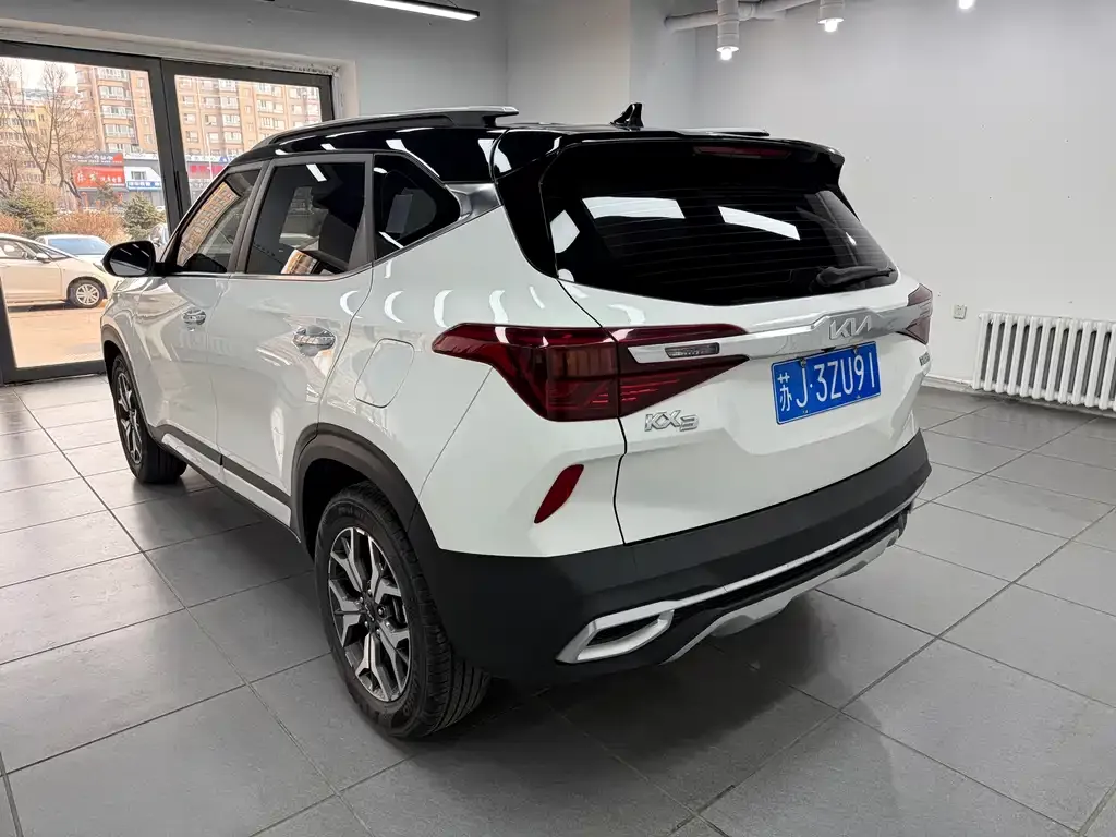 Kia KX3 — фото 8