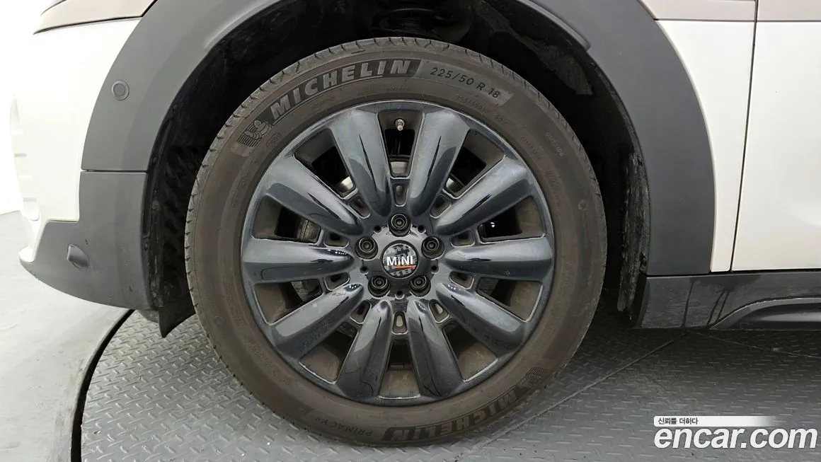 Mini Countryman — фото 10
