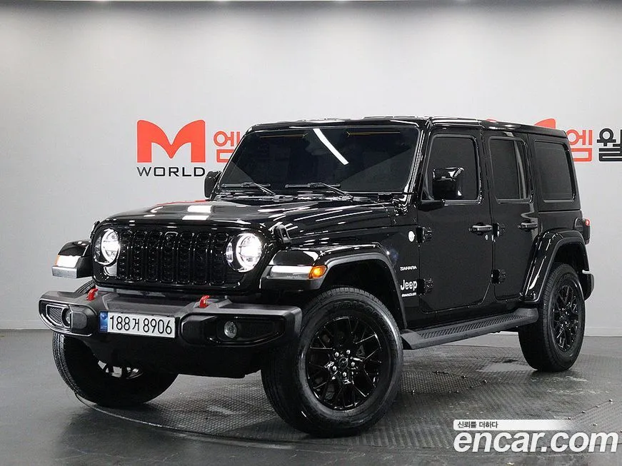 Jeep Wrangler — фото 1