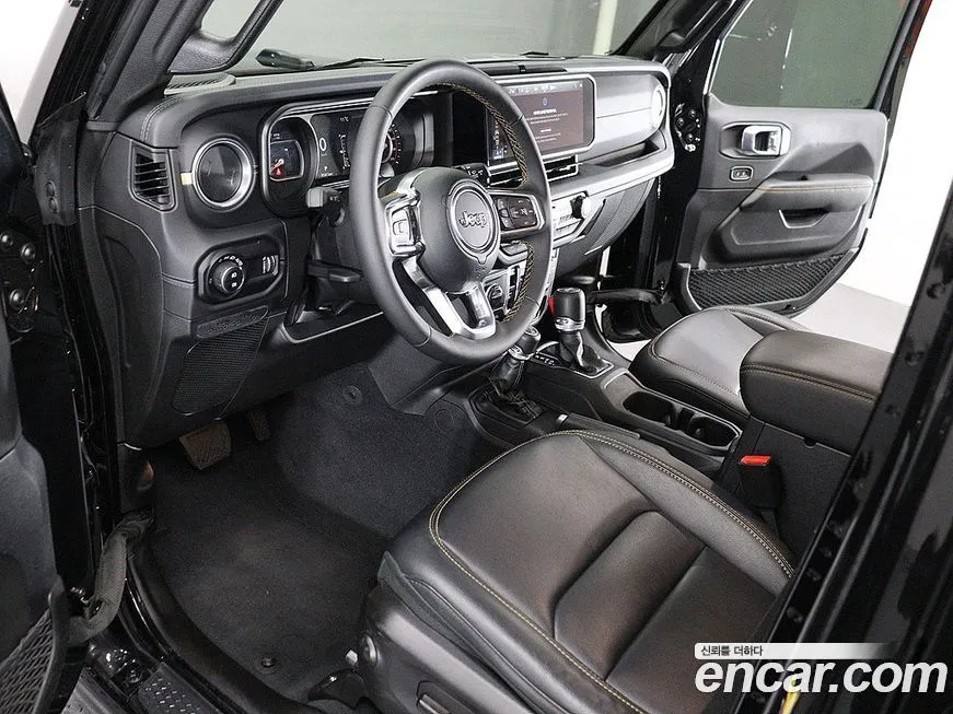 Jeep Wrangler — фото 4