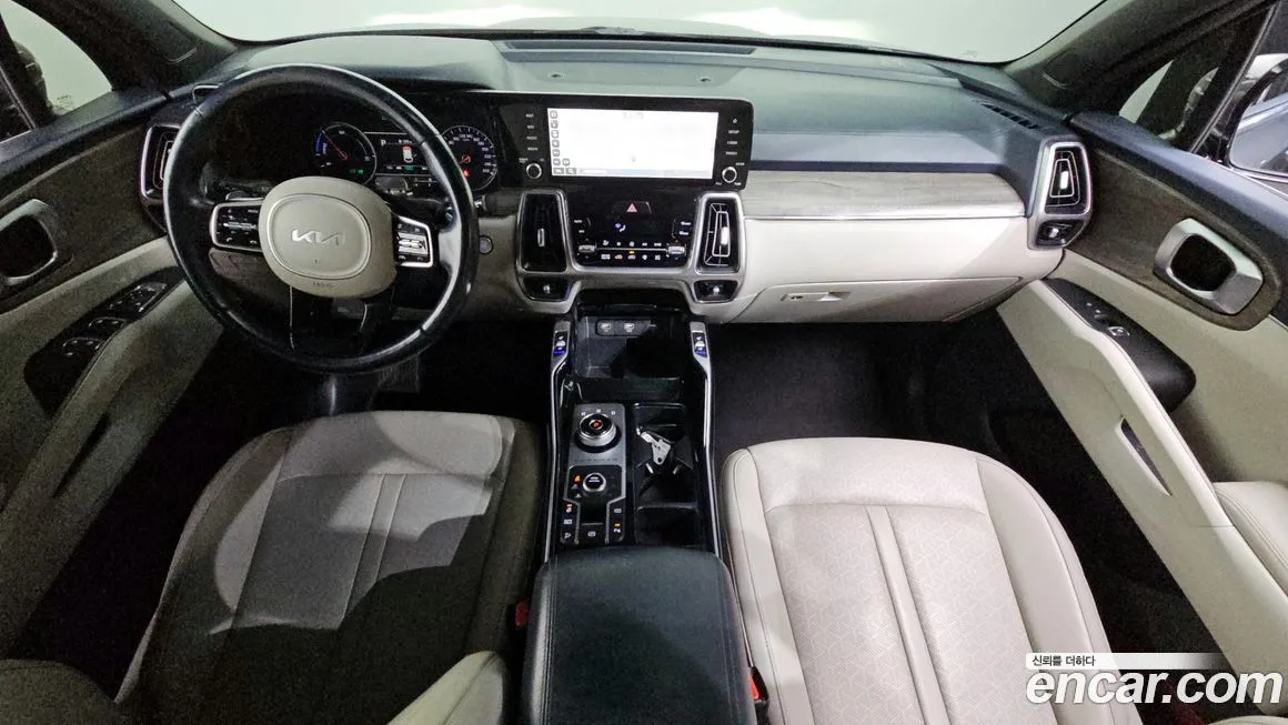 Kia Sorento — фото 8