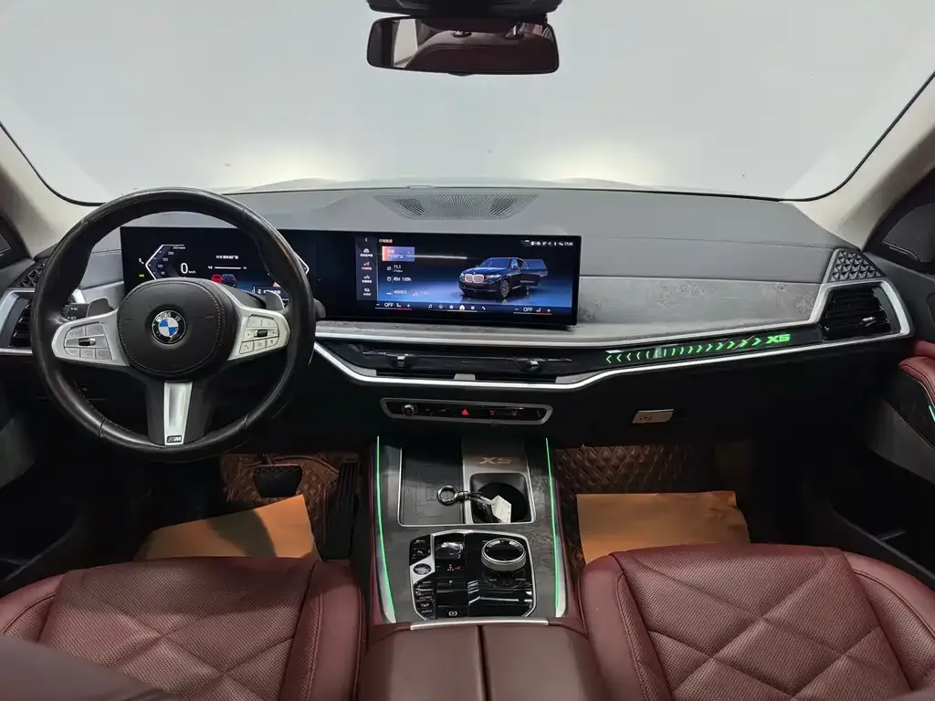 BMW X5 — фото 10