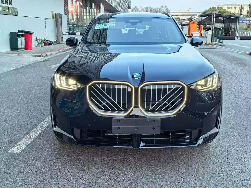BMW X3 — фото 9