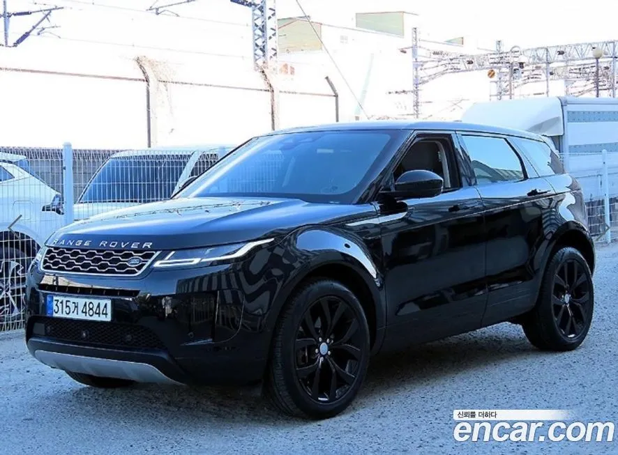 Land Rover Range Rover Evoque — фото 1
