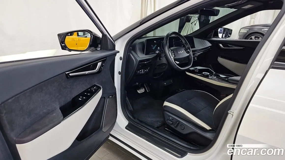 Kia EV6 — фото 3