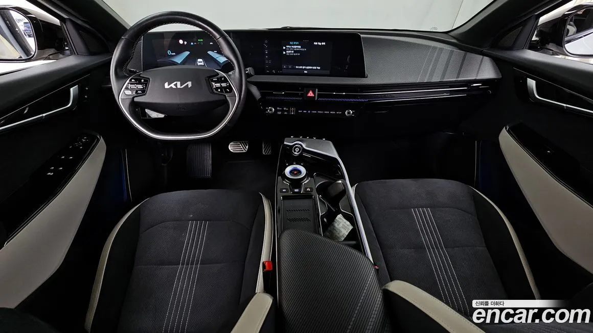Kia EV6 — фото 7