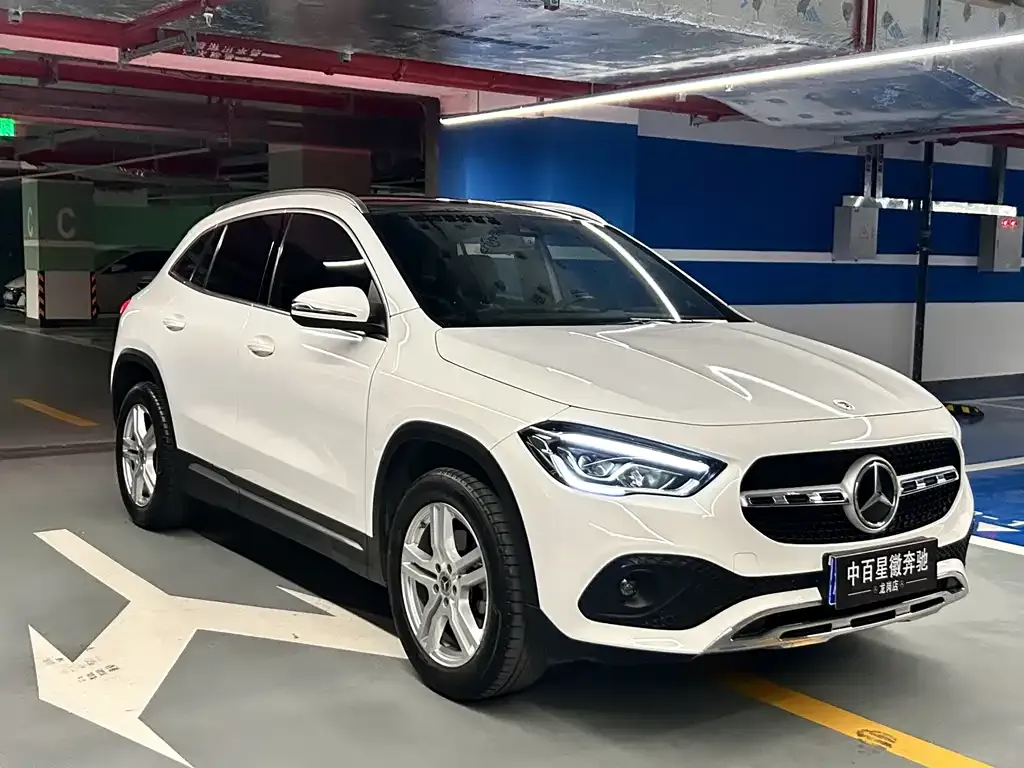 Mercedes-Benz GLA — фото 7