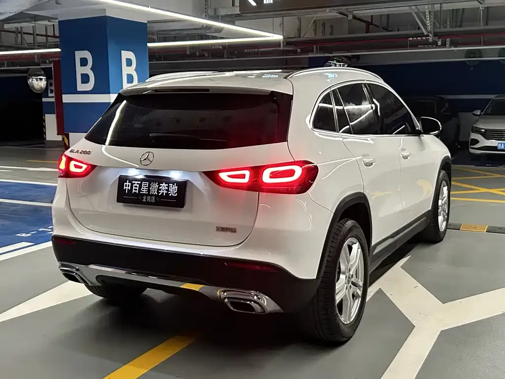 Mercedes-Benz GLA — фото 6