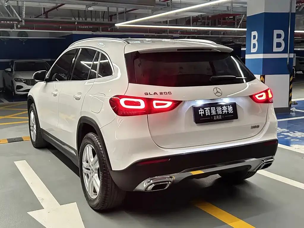 Mercedes-Benz GLA — фото 8